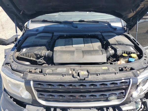 2015 LAND ROVER LR4 HSE LUX