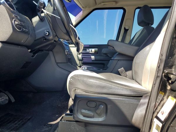 2015 LAND ROVER LR4 HSE LUX