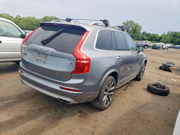 2016 VOLVO XC90 SV42 Momentum