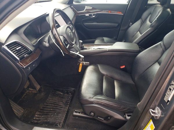 2016 VOLVO XC90 SV42 Momentum