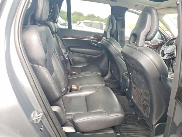 2016 VOLVO XC90 SV42 Momentum