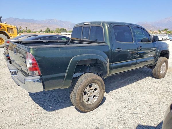 2013 TOYOTA TACOMA Delux