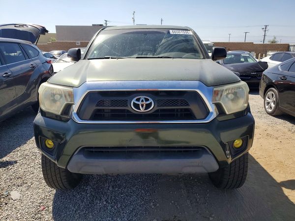 2013 TOYOTA TACOMA Delux
