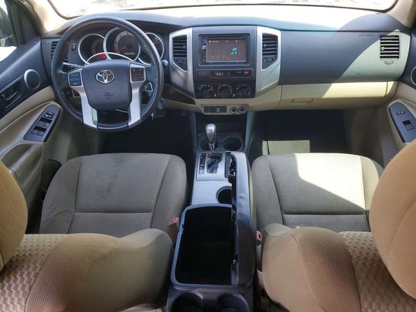 2013 TOYOTA TACOMA Delux