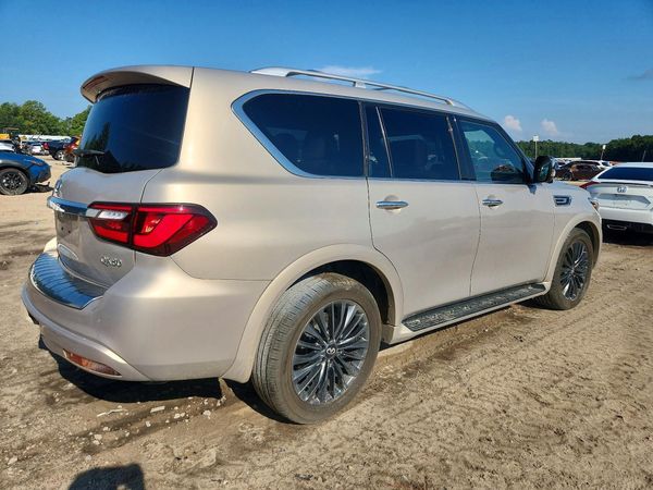 2022 INFINITI QX80