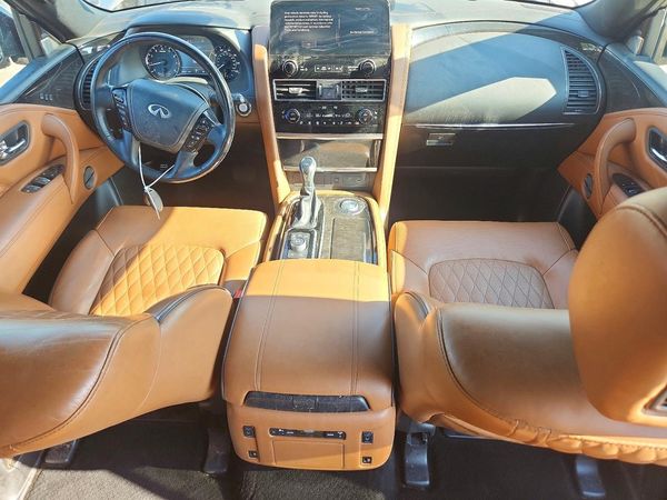 2022 INFINITI QX80