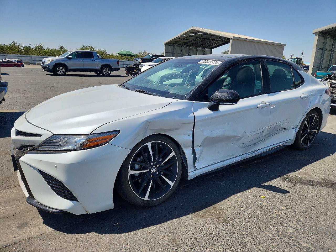 2018 TOYOTA CAMRY
