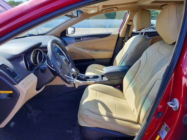 2012 HYUNDAI SONATA Middle level