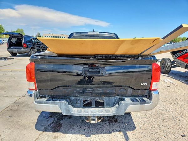 2017 TOYOTA TACOMA