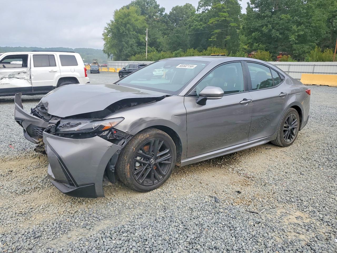 2025 TOYOTA CAMRY