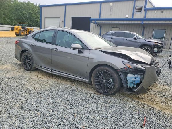 2025 TOYOTA CAMRY
