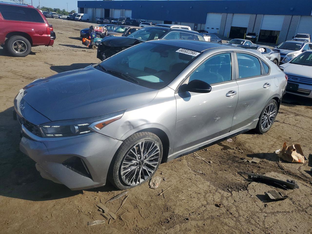 2022 KIA FORTE GT Line