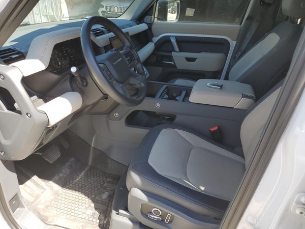 2023 LAND ROVER DEFENDER