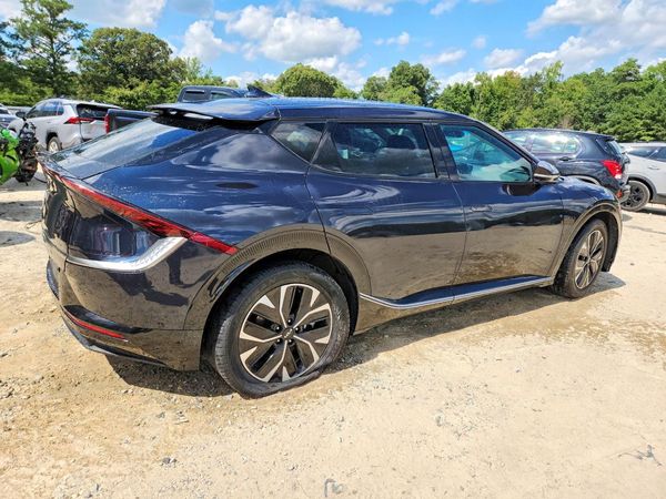 2024 KIA EV6 Light, Wind