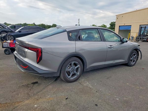 2026 KIA K4 LX, LXS