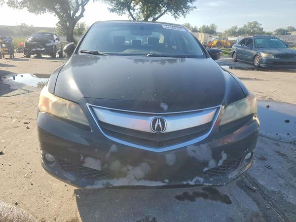 2013 ACURA ILX