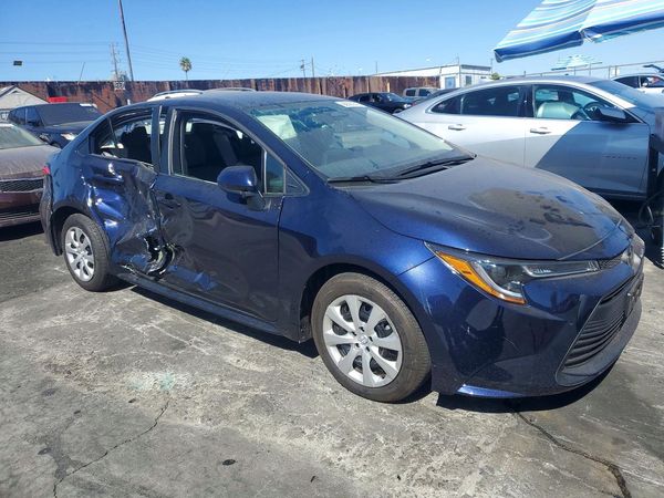 2025 TOYOTA COROLLA