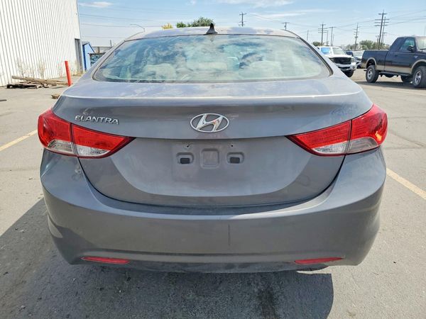 2012 HYUNDAI ELANTRA GLS(Middle grade)