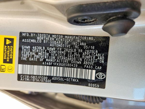 2016 TOYOTA CAMRY