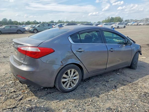 2015 KIA FORTE