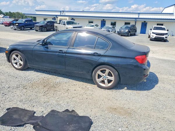 2013 BMW 320
