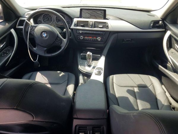 2013 BMW 320