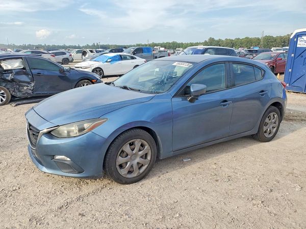 2016 MAZDA 3 SV/Base