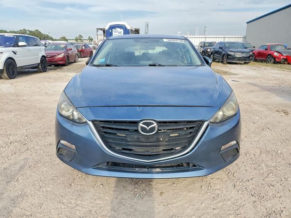 2016 MAZDA 3 SV/Base