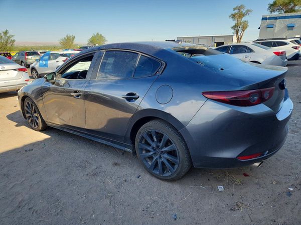 2020 MAZDA 3