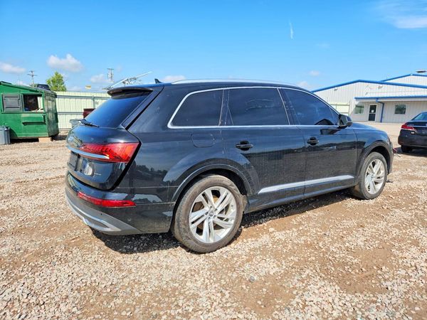 2021 AUDI Q7 quattro Premium