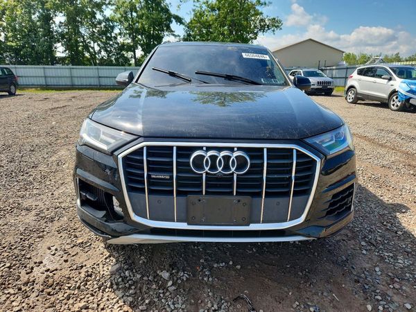 2021 AUDI Q7 quattro Premium