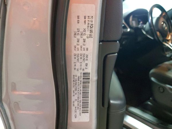 2020 JEEP GRAND CHEROKEE Laredo — VINS