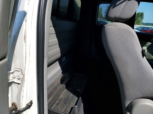 2015 TOYOTA TACOMA Delux Grade