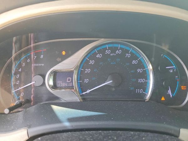 2014 TOYOTA SIENNA