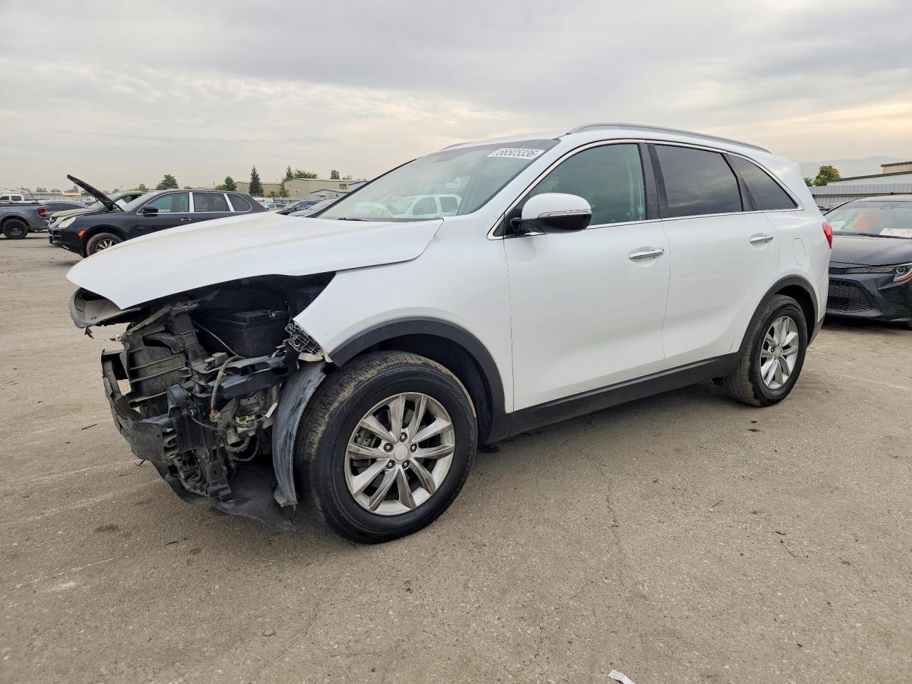 2018 KIA SORENTO L, LX