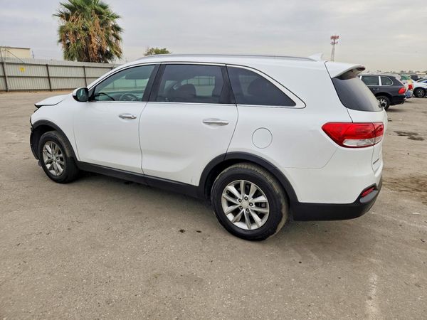 2018 KIA SORENTO L, LX