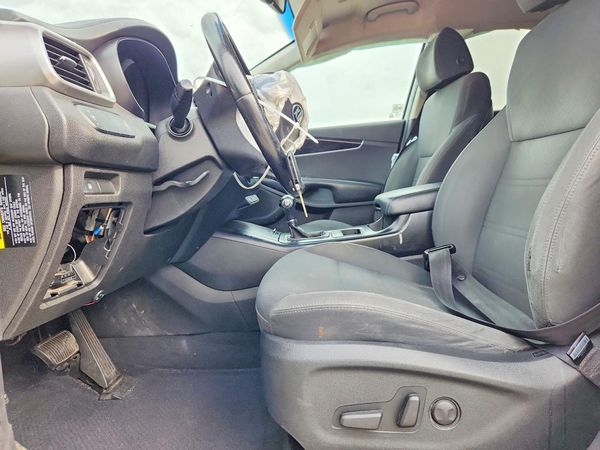2018 KIA SORENTO L, LX