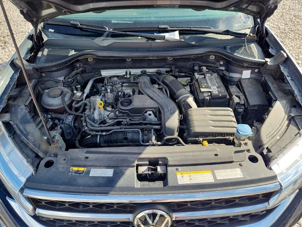 2022 VOLKSWAGEN TAOS 4Motion SEL
