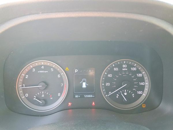 2016 HYUNDAI TUCSON