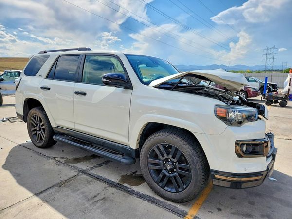 2020 TOYOTA 4RUNNER Base Grade