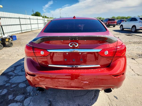 2016 INFINITI Q50