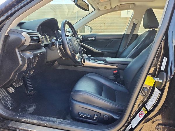 2015 LEXUS IS 250