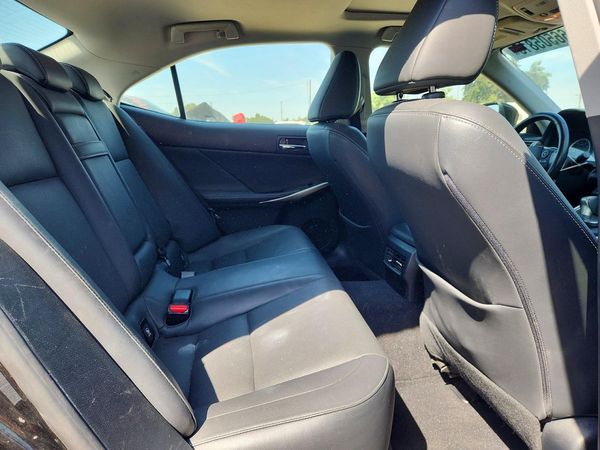 2015 LEXUS IS 250