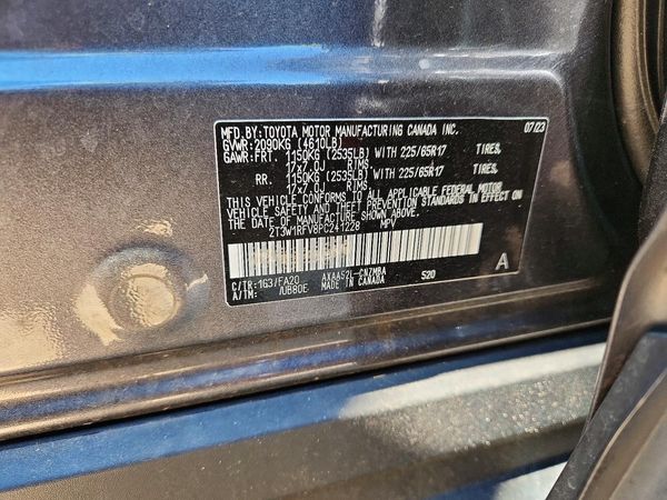 2023 TOYOTA RAV4 XLE