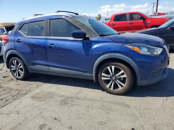 2018 NISSAN KICKS