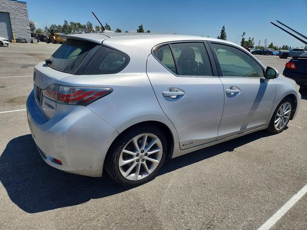 2013 LEXUS CT 200h