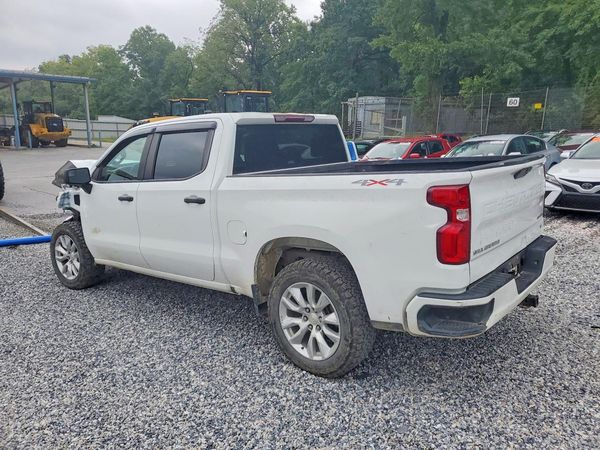 2021 CHEVROLET SILVERADO Custom