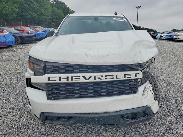 2021 CHEVROLET SILVERADO Custom