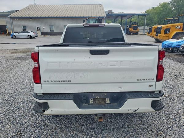 2021 CHEVROLET SILVERADO Custom