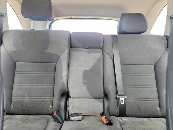 2016 KIA SORENTO L / LX